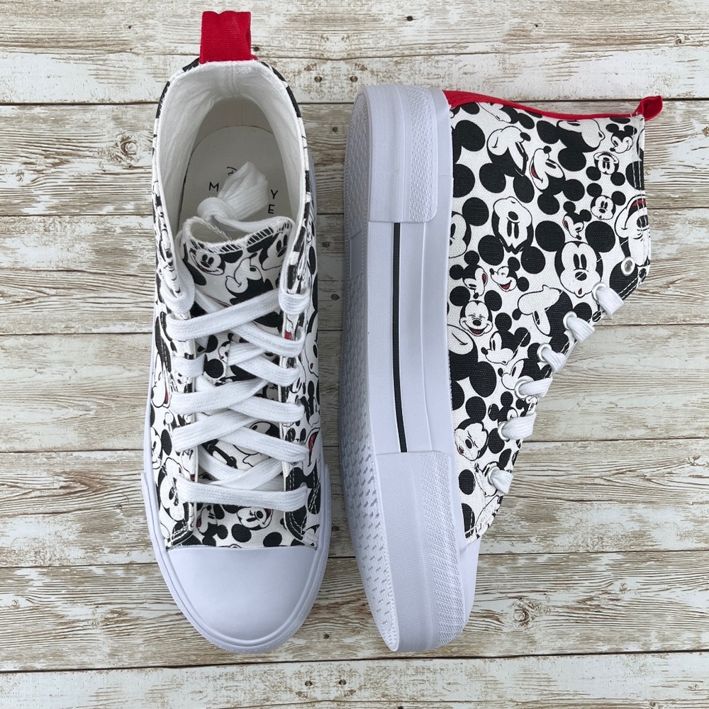 Women’s Disney Mickey Mouse High-Top Lace-Up Sneakers Shoes Size 10 - Picture 3 of 7
